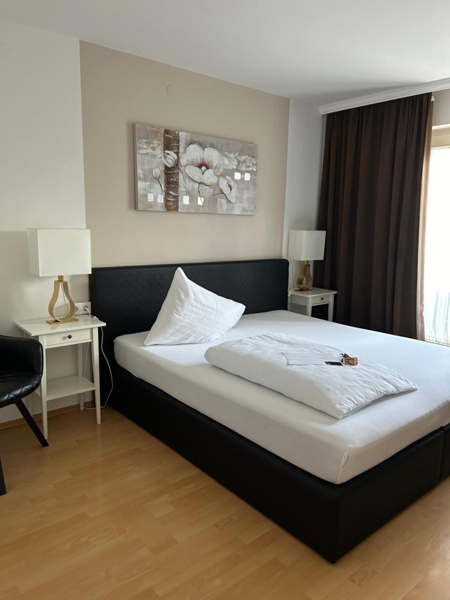 Hotel Berg Seekirchen am Wallersee Zewnętrze zdjęcie