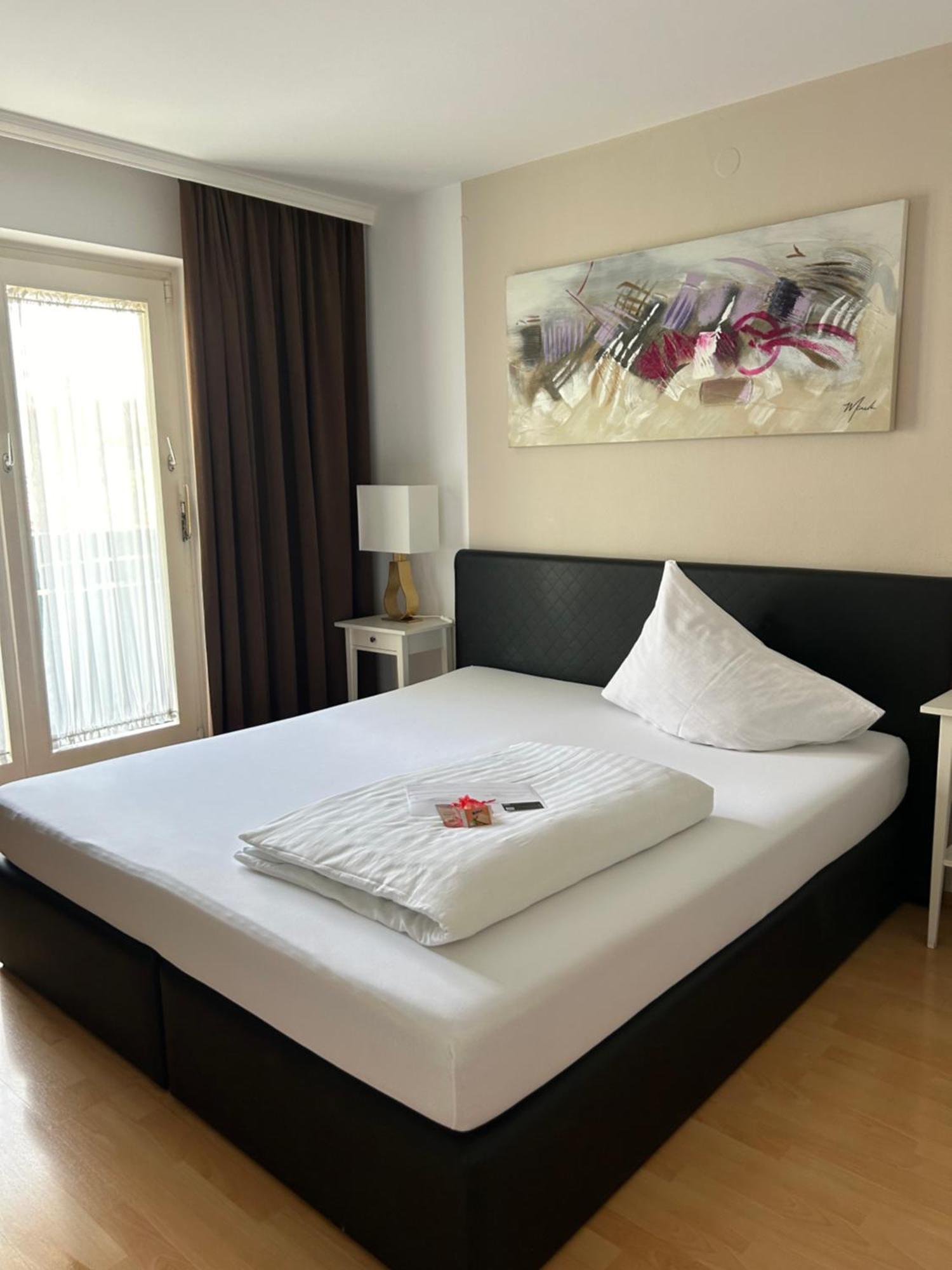 Hotel Berg Seekirchen am Wallersee Zewnętrze zdjęcie