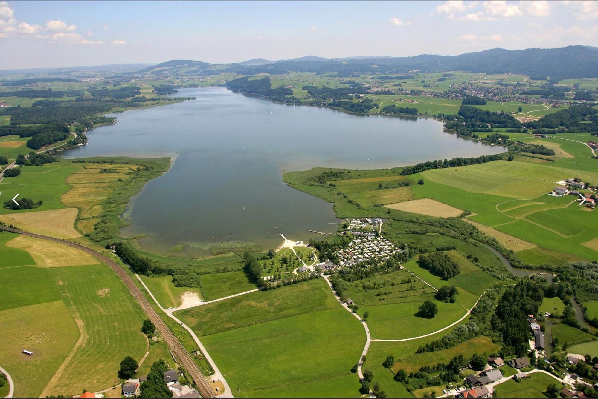 Hotel Berg Seekirchen am Wallersee Zewnętrze zdjęcie